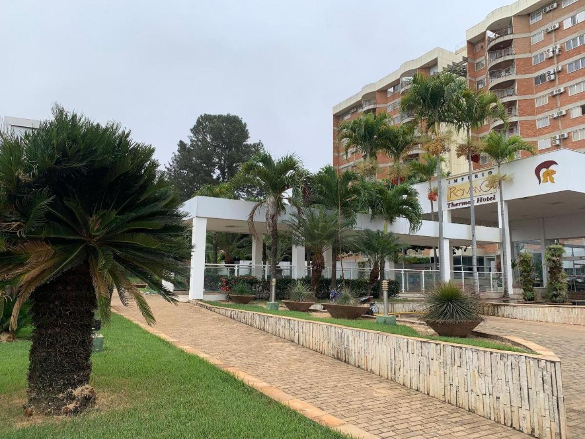 Apartamento Império Romano Caldas Novas Esterno foto