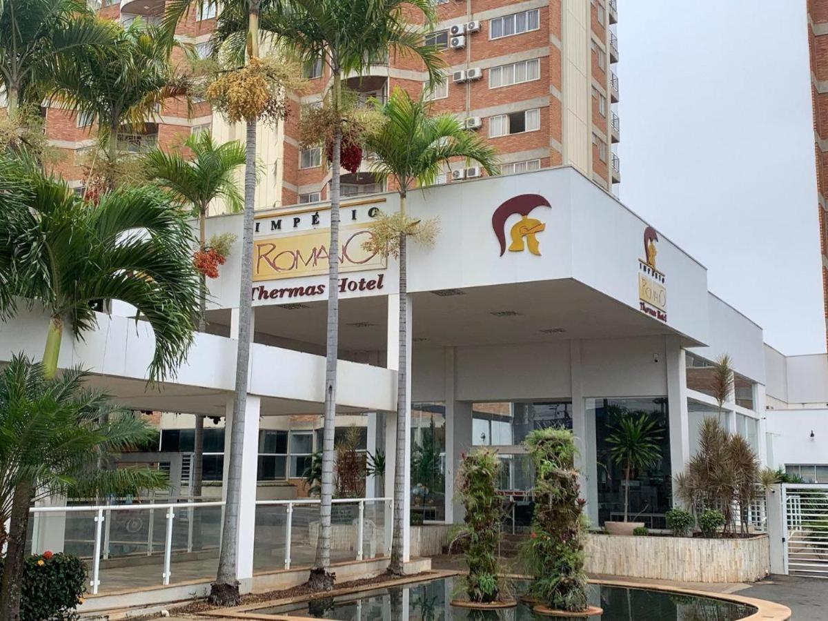 Apartamento Império Romano Caldas Novas Esterno foto